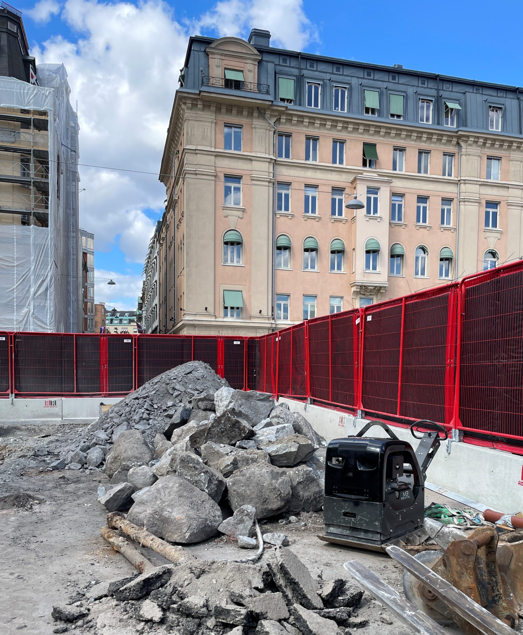 Arbetsområdet för ventilationsschaktet. Foto: OHLA Sverige