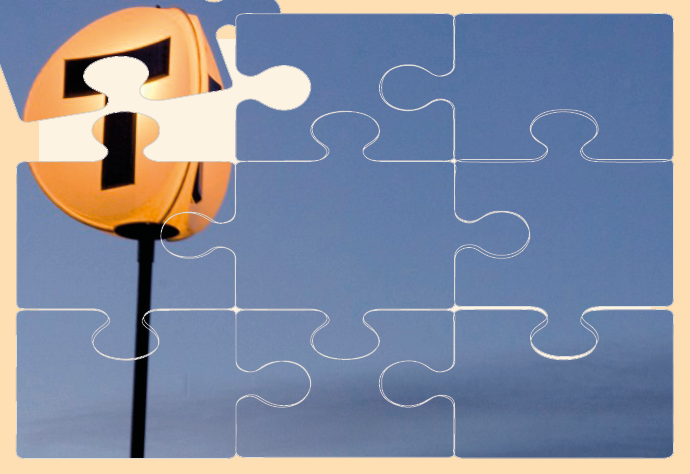 Kollage: Ett pussel med flera bitar visar en skylt med bokstaven T mot en klar himmel. Pusselbiten längst upp till vänster har inte riktigt kommit på plats.